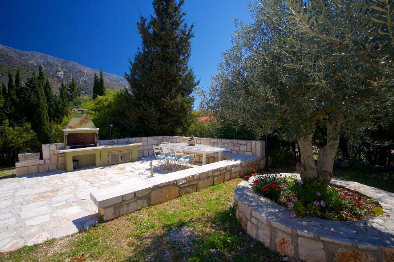 Forest Villas Kefalonia Logarata Exterior foto